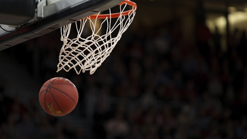 NBA 2025-2026赛季全明星赛精彩扣篮瞬间 - 球员空中接力
